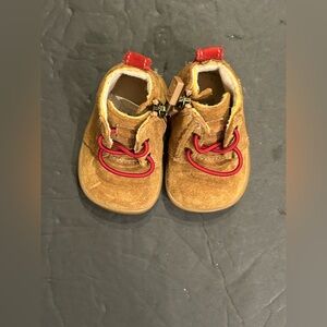 Ugg tan suede boots baby size 0/1